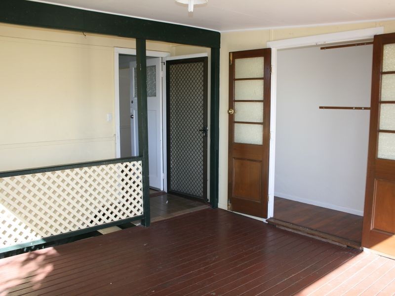 15 Weal Avenue, Tarragindi QLD 4121