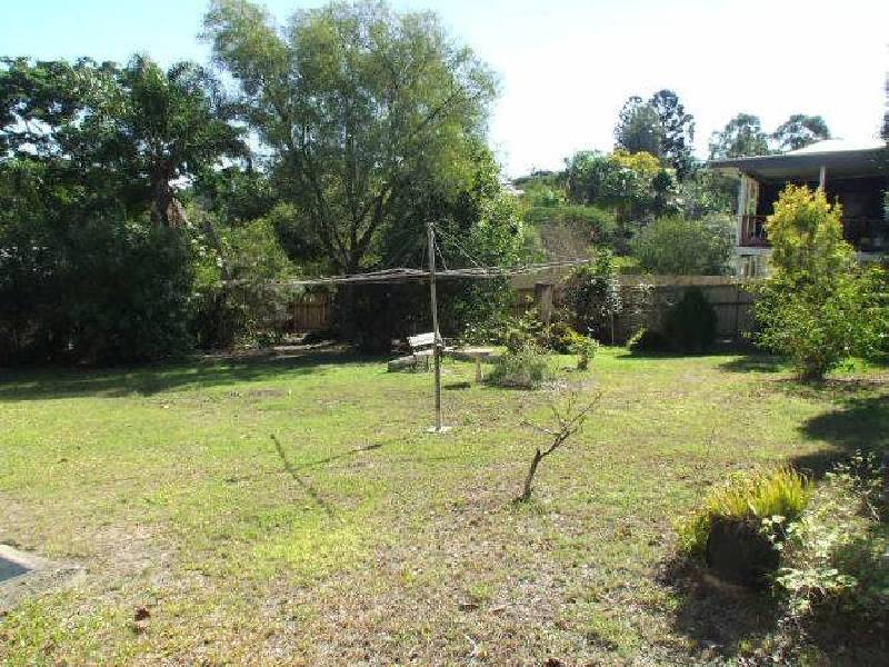 25 Denham Street, Annerley QLD 4103