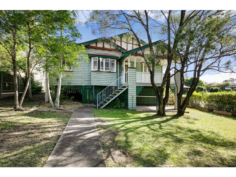 124 Waverley Street, Annerley QLD 4103