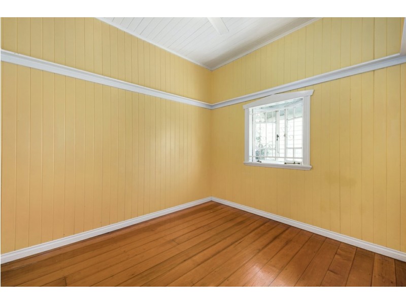 124 Waverley Street, Annerley QLD 4103