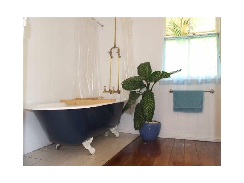 24 King Street, Annerley QLD 4103