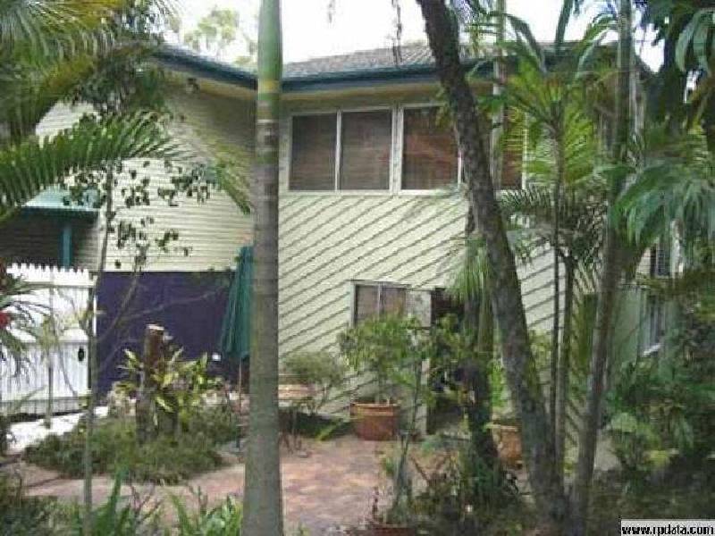 24 Joachim Street, Holland Park West QLD 4121