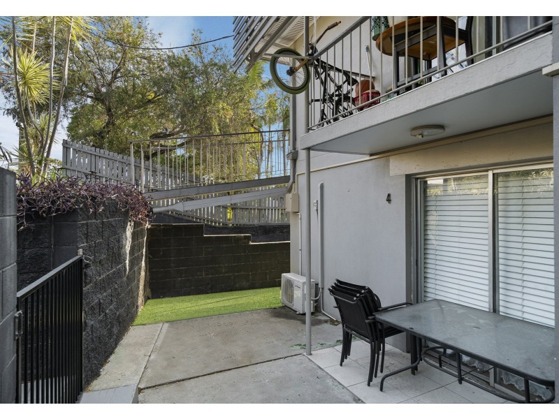 1-4/223 Beaudesert Road, Moorooka QLD 4105