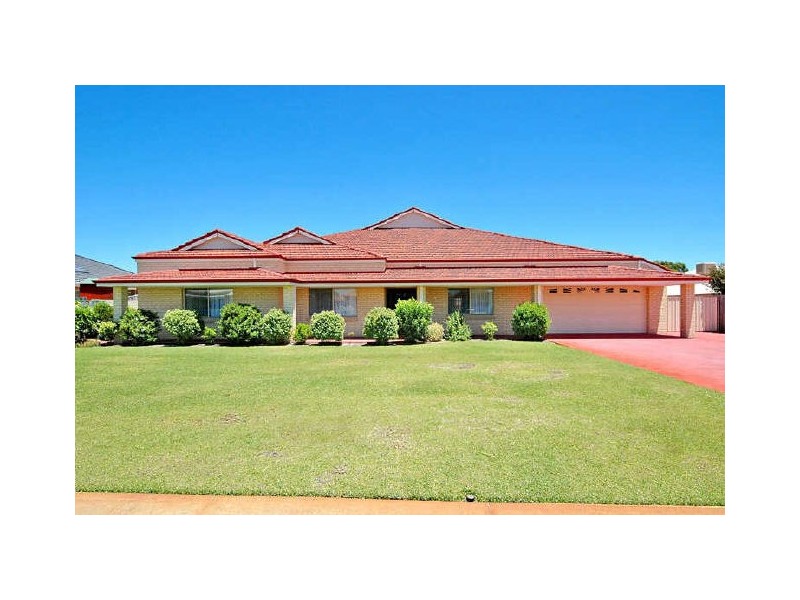 18 Horseshoe Circuit, Henley Brook WA 6055