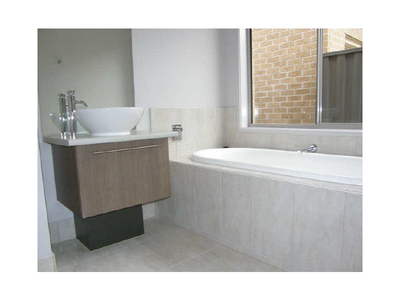 9 Brumby St, Wyndham Vale VIC 3024