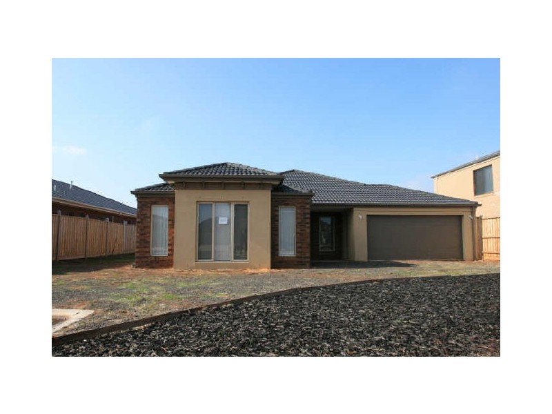4 Cyclic Way, Tarneit VIC 3029