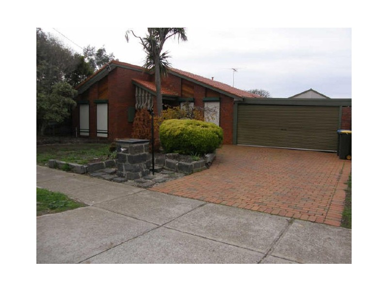 14 Dennison Avenue, Hoppers Crossing VIC 3029