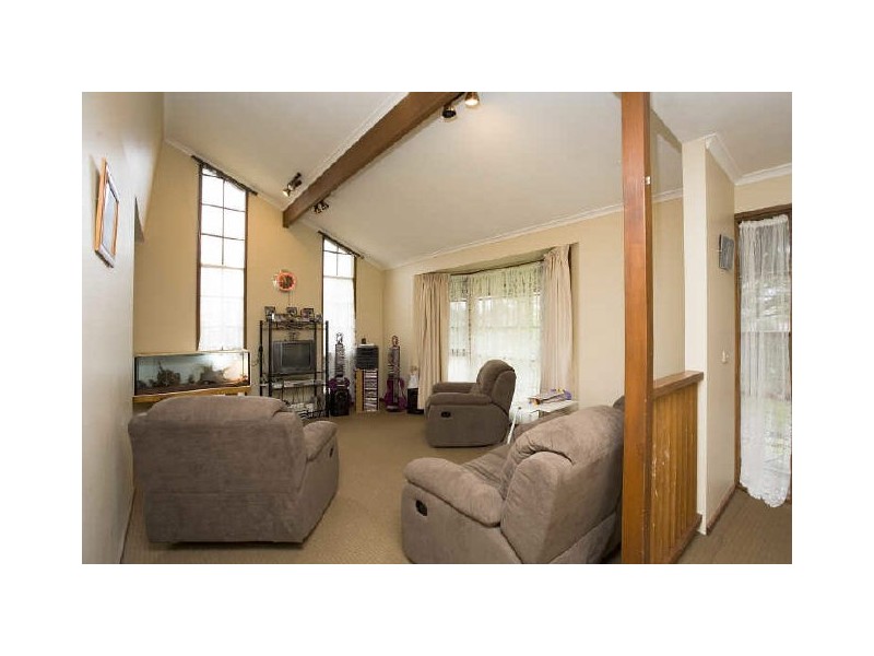 20 Sunbird Crescent, Hoppers Crossing VIC 3029