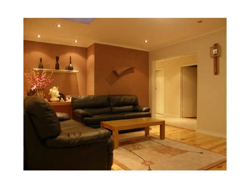 2 McIntosh Avenue, Hoppers Crossing VIC 3029