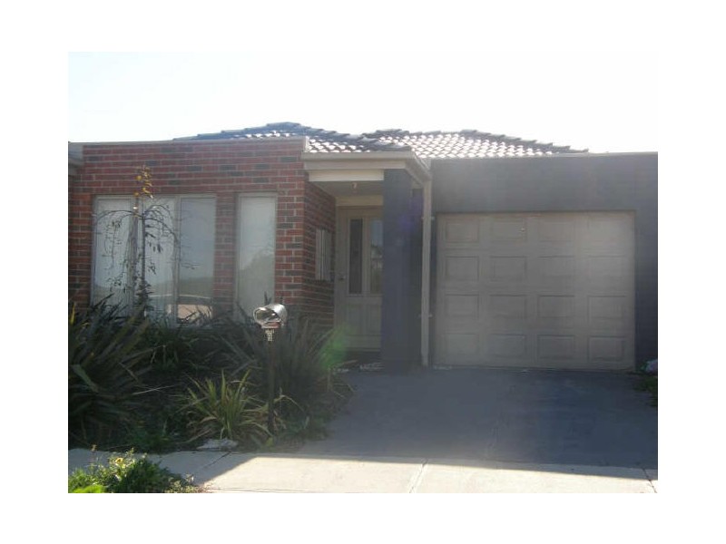 6 Harrier Street, Werribee VIC 3030