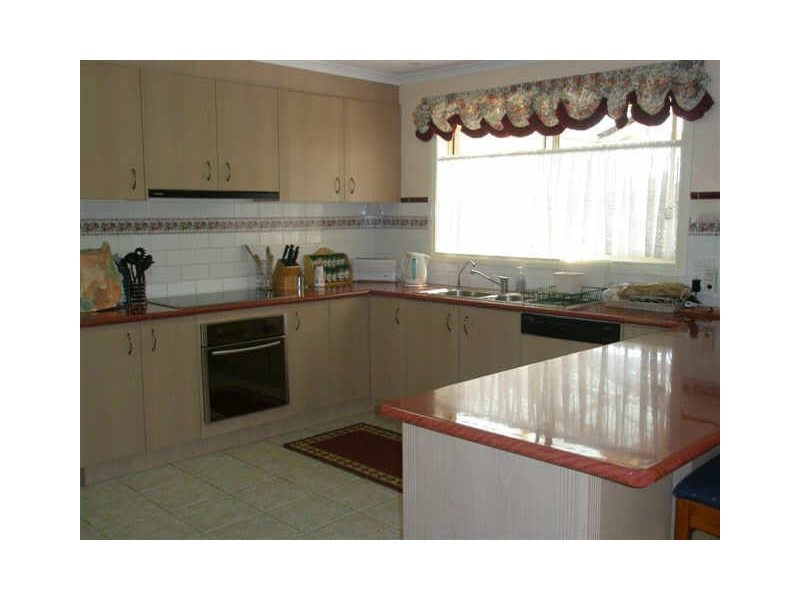 7 Garden Court, Werribee VIC 3030