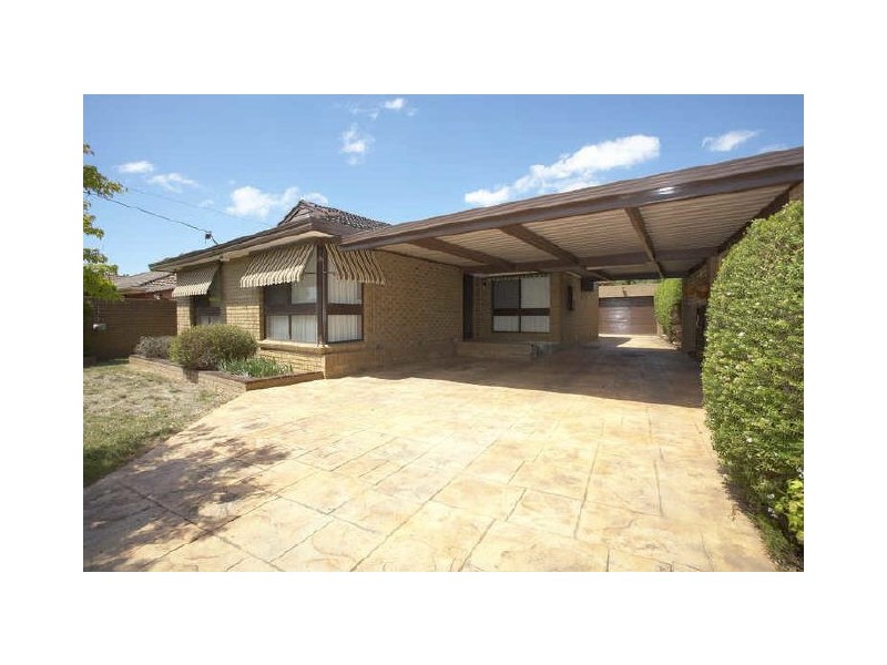 33 Claremont Crescent, Hoppers Crossing VIC 3029
