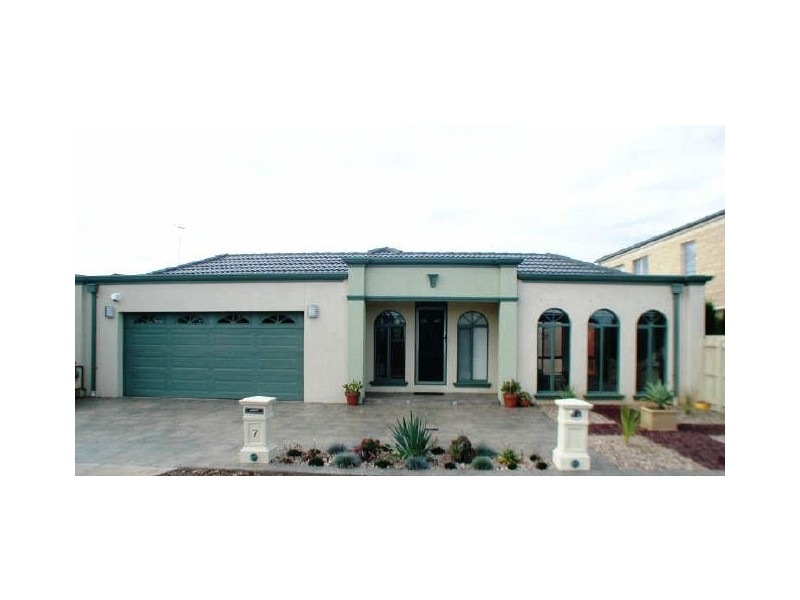 7 Quinlan Court, Werribee VIC 3030