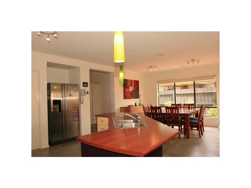 105 Sunset Views Blvd, Tarneit VIC 3029