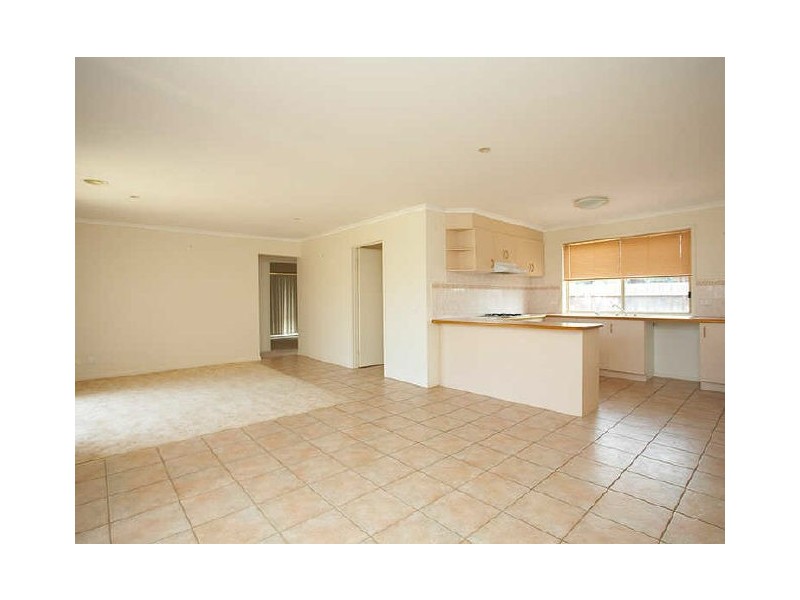 31 Ashton Crescent, Hoppers Crossing VIC 3029