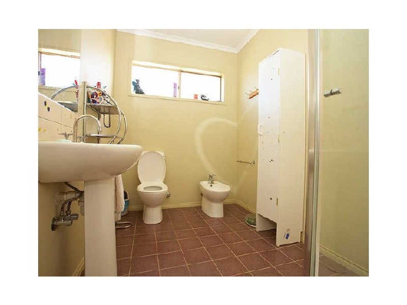 1 Hollows Circuit, Tarneit VIC 3029