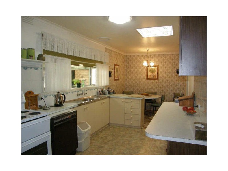 176 Heaths Road, Hoppers Crossing VIC 3029