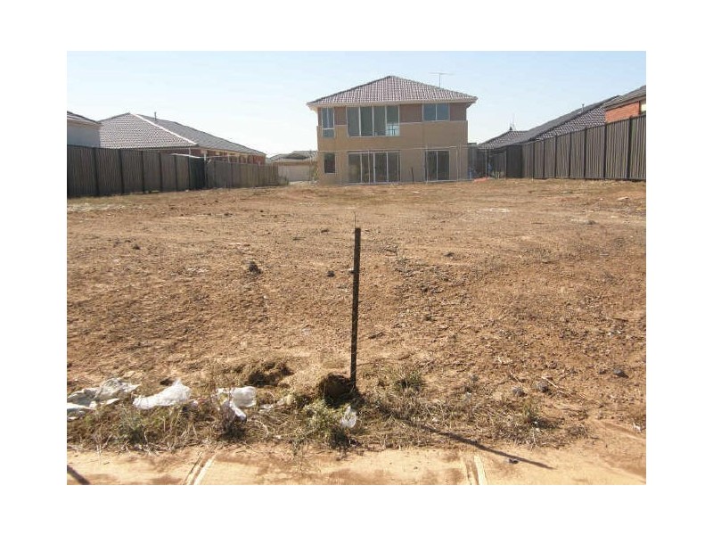 4 Savery Court, Point Cook VIC 3030