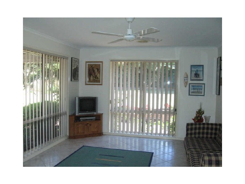 7 Heysen Drive, Skye VIC 3977