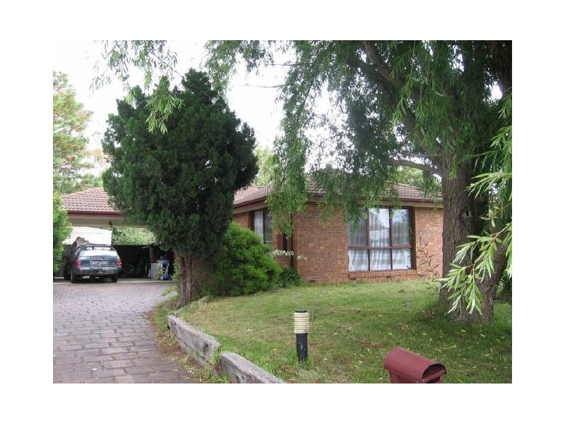 10 Broderick Road, Carrum Downs VIC 3201