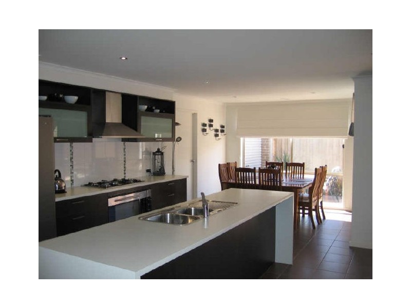 3 Desert Rose Court, Cranbourne VIC 3977