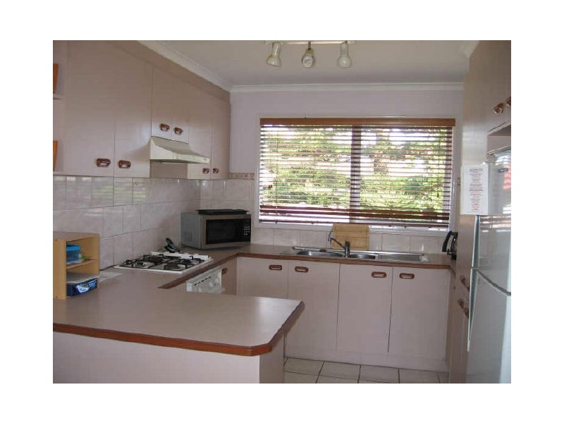 2/7 Ti Tree Crescent, Seaford VIC 3198