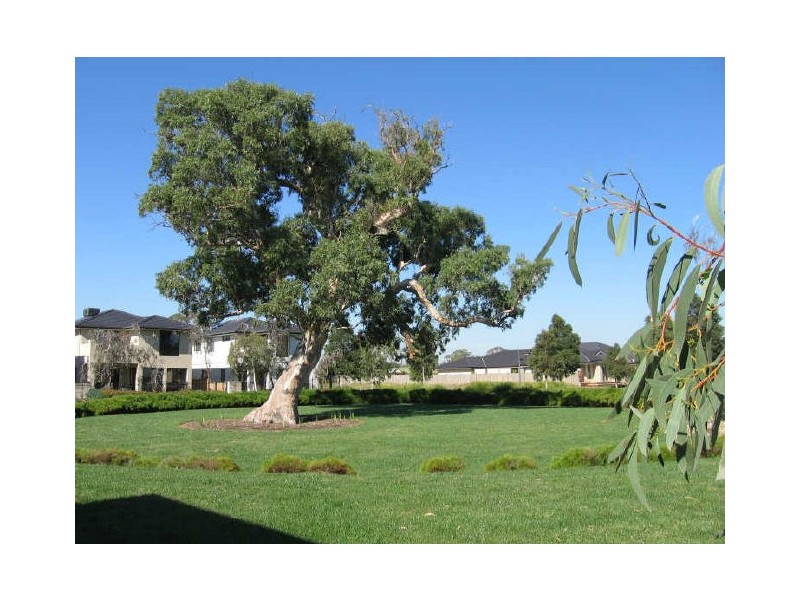 4 Rivergum Place, Sandhurst VIC 3977