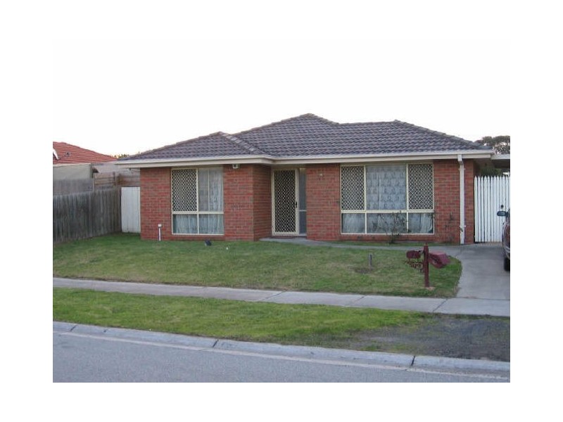 5 Turnstone Court, Carrum Downs VIC 3201