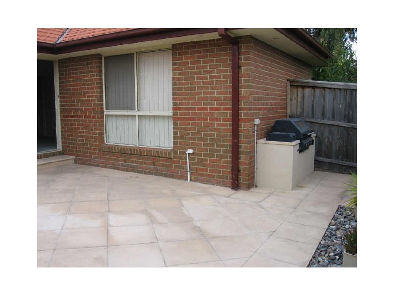 2/205 Ballarto Road, Carrum Downs VIC 3201