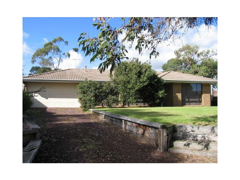 42 McCormicks Road, Skye VIC 3977