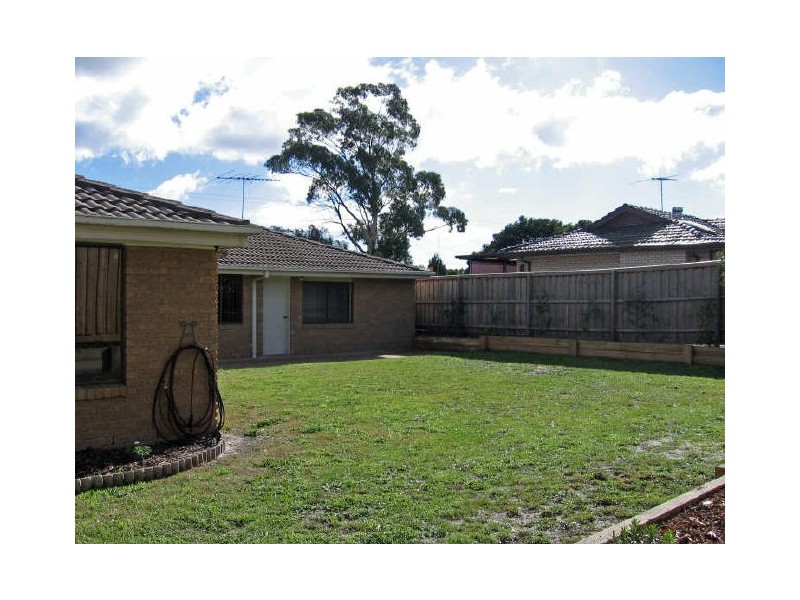 42 McCormicks Road, Skye VIC 3977