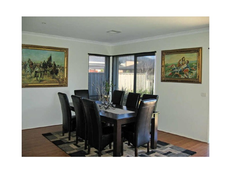 86 Sandhurst Boulevard, Sandhurst VIC 3977