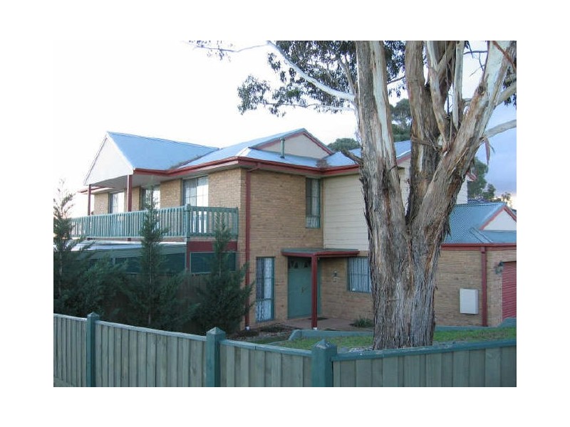 1 Windsor Grange, Skye VIC 3977