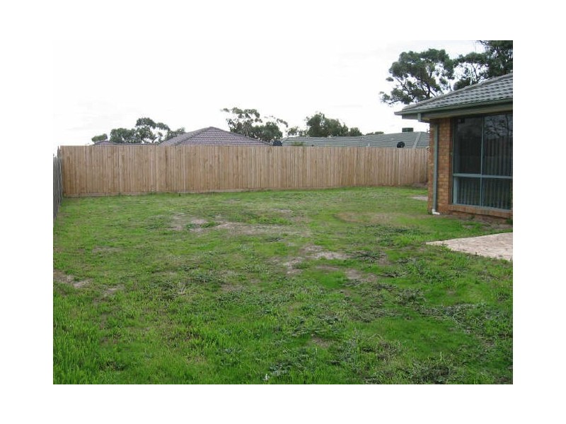 23 Spencer Drive, Carrum Downs VIC 3201