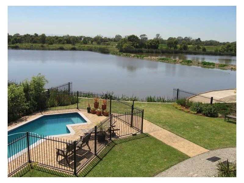 16 Whitewater Court, Sandhurst VIC 3977