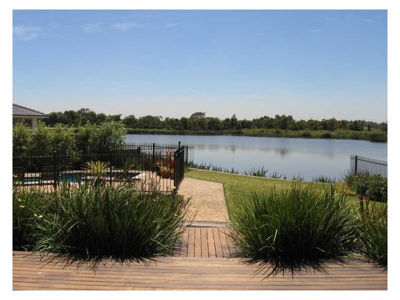 16 Whitewater Court, Sandhurst VIC 3977