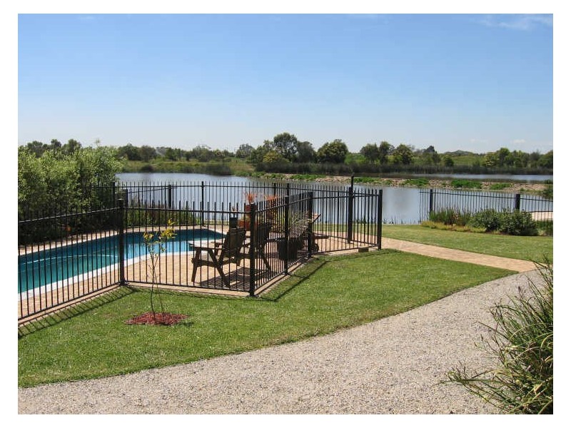 16 Whitewater Court, Sandhurst VIC 3977