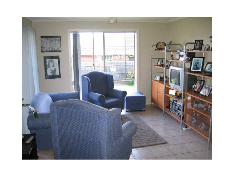 83 Oberon Drive, Carrum Downs VIC 3201