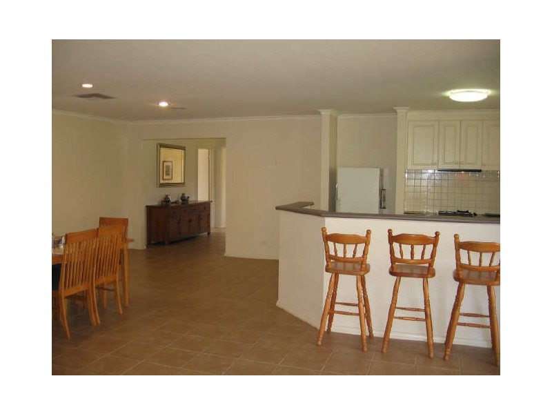 5 Eve Close, Skye VIC 3977