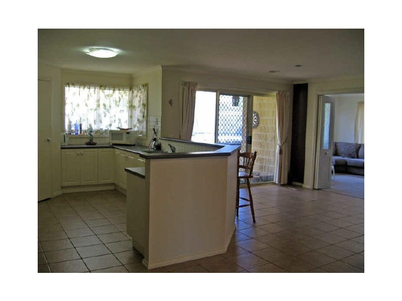5 Eve Close, Skye VIC 3977