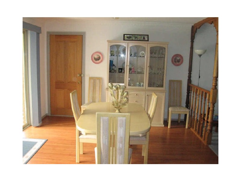 10 Parkdale Drive, Carrum Downs VIC 3201