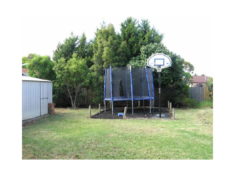 5 Bushlark Drive, Carrum Downs VIC 3201
