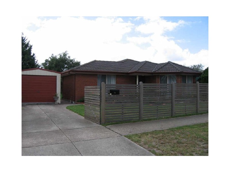 39 Oberon Drive, Carrum Downs VIC 3201