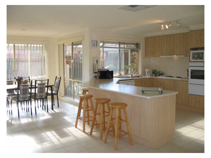 27 Banjo Boulevard, Carrum Downs VIC 3201