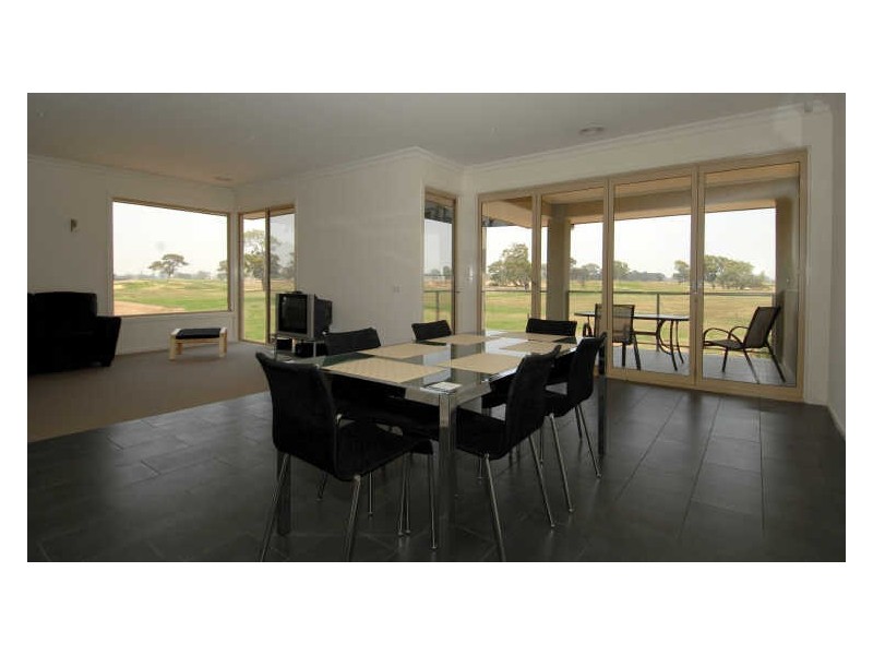 13 Mashie Terrace, Sandhurst VIC 3977