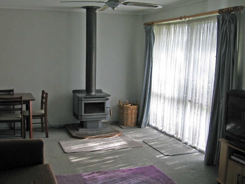 66 Luscombe Avenue, Carrum Downs VIC 3201