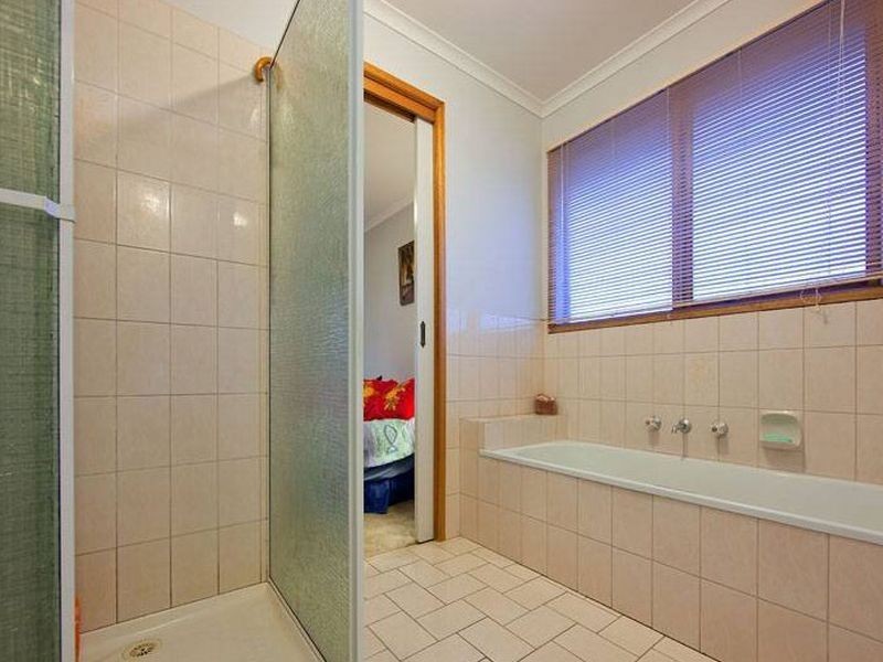 162 Hall Road, Carrum Downs VIC 3201