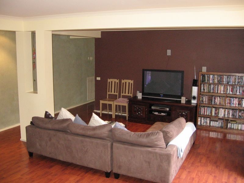 8 John Wedge Wynd, Skye VIC 3977