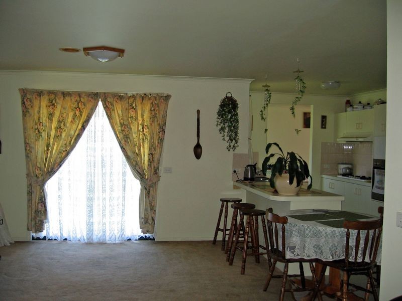 7 Aquila Place, Carrum Downs VIC 3201