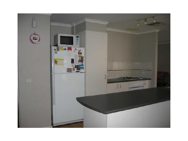 90 Oberon Drive, Carrum Downs VIC 3201